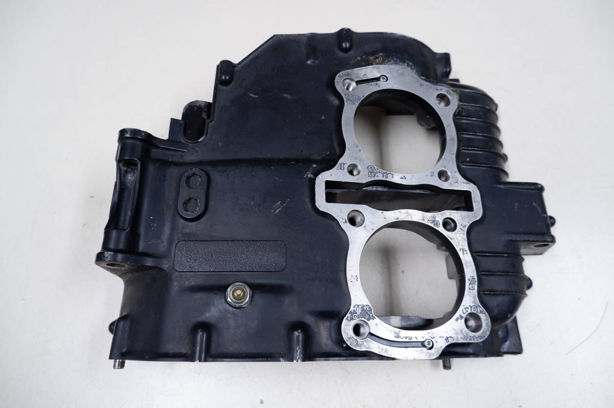 CB400N 純正クランクケース「アッパーケース」正規打刻 検索ホークⅢ