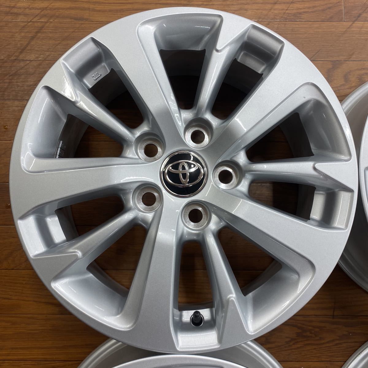 ☆TOYOTA ヤリス純正ホイール 中古4本セット☆ | ヤリス 純正 RZ High 4
