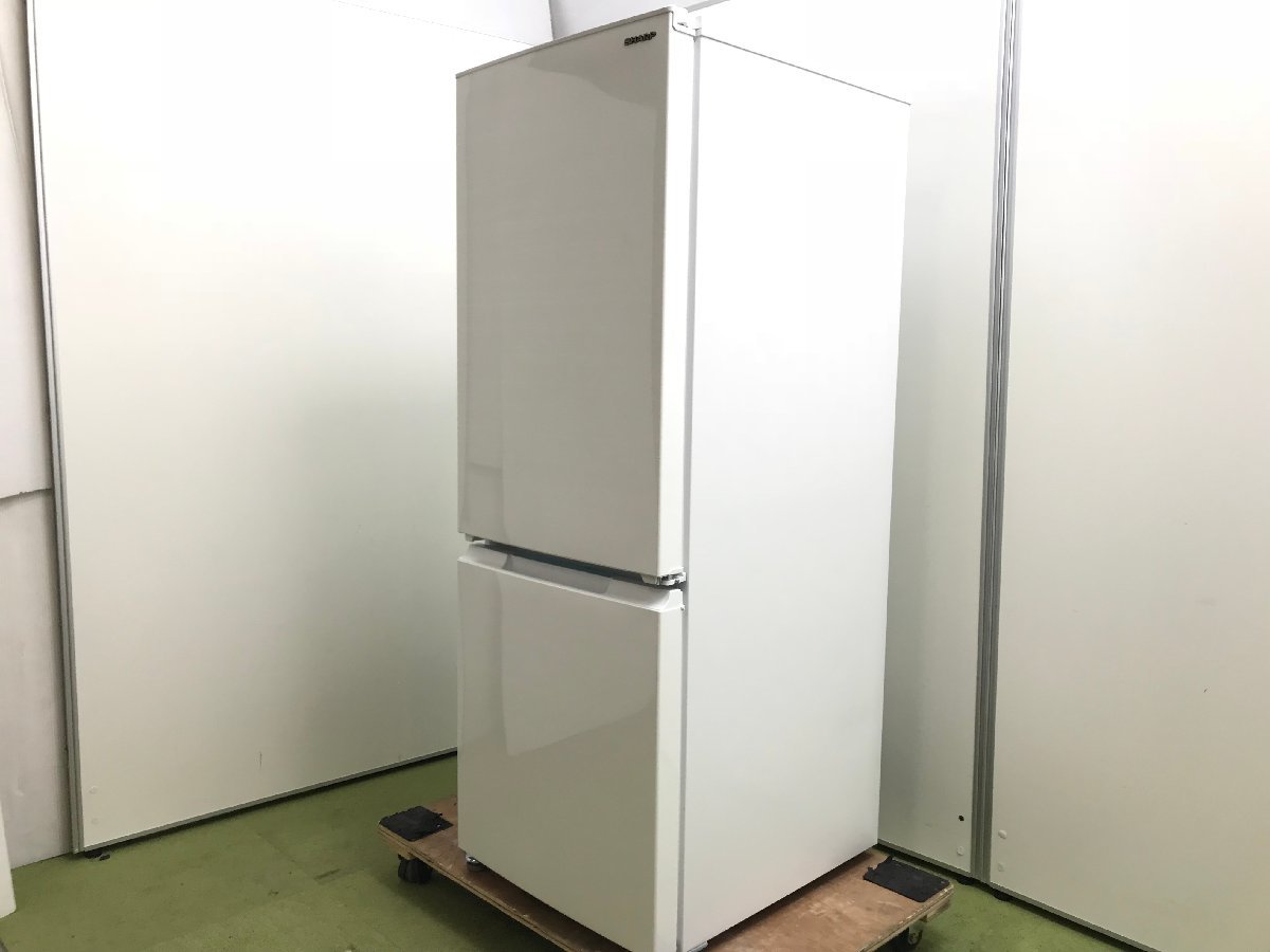 売ります】シャープ ノンフロン冷凍冷蔵庫 SJ-D18H-W 2022年製