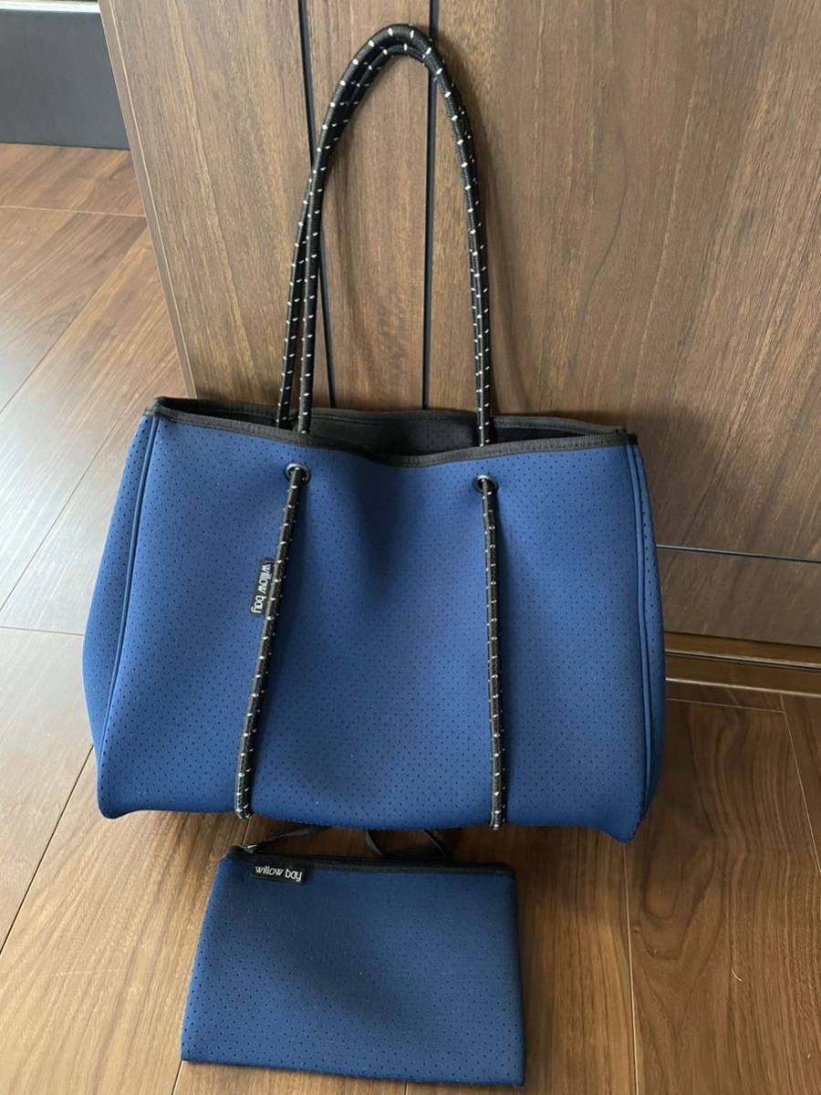 ◆Willow bay ◆ウィローベイ ◆トートバッグ　青　紺　ブルーネイビー　男女OK！マザーズバッグにも　洗える鞄　オーストラリア　ポーチ付