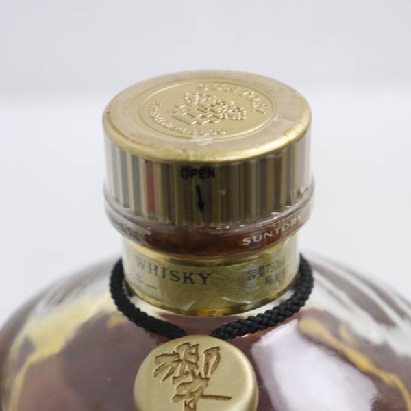 サントリー 響 旧 裏ゴールドラベル ウイスキー 0 700ml 1円～ SUNTORY（サントリー）響 17年 ◇1円～ 旧ラベル 1円~SUNTORY（サントリー）響 金キャップ 旧ボトル 箱