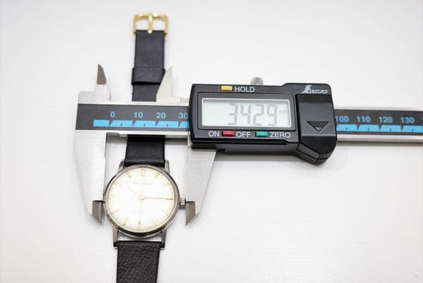 142 Seiko Laurel DIASHOCK 17JEWELS J13016 セイコー ローレル 17石