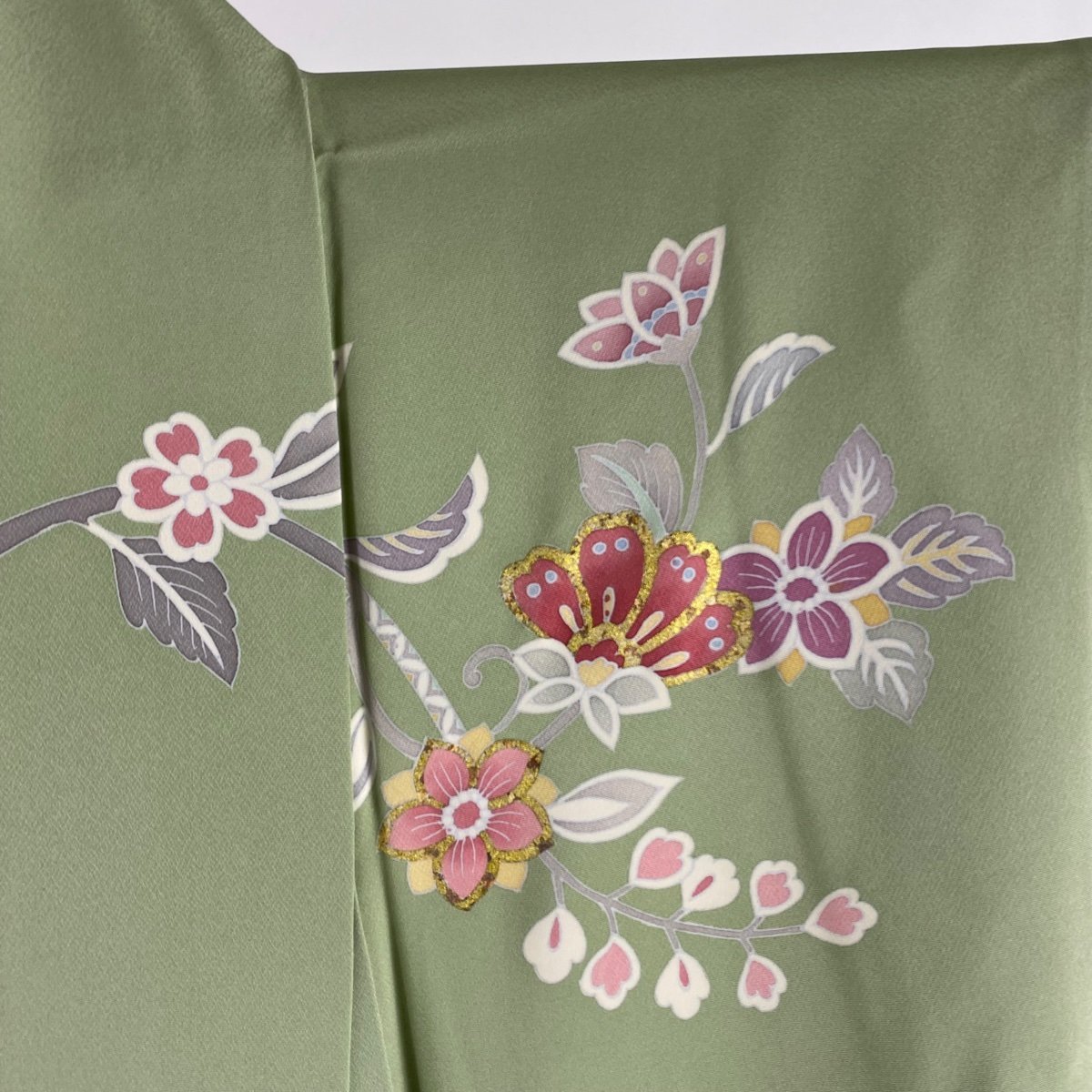 最安値，人気】 訪問着 名品 花唐草 金糸 金彩 抹茶色 袷 身丈163.5cm