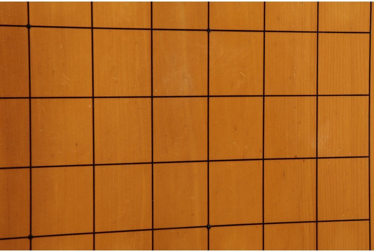 [URA]本榧製足付将棋盤/厚み18cm/約11.5kg/4-s12-18(検)骨董/将棋駒/カヤ/囲碁/将棋/碁笥/娯楽/趣味/碁石 | 前川榧碁盤店 本榧脚付将棋盤