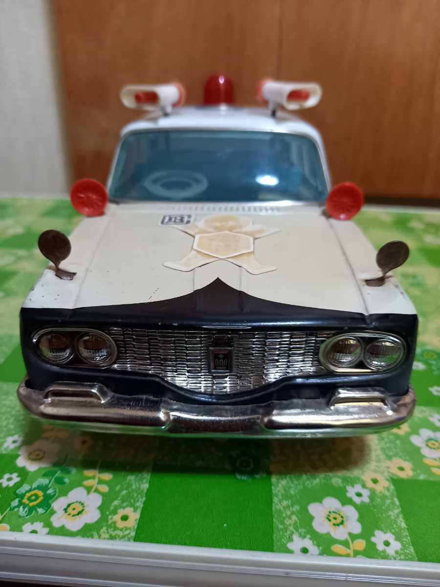 クラウン 萬代屋 パトカー 旧バンダイ - ジャンク品 当時物 メルカリ