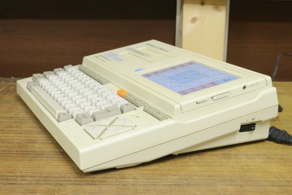 HITACHI 日立 パーソナルコンピューター MSX2 MB-H3 ゲーム レトロ