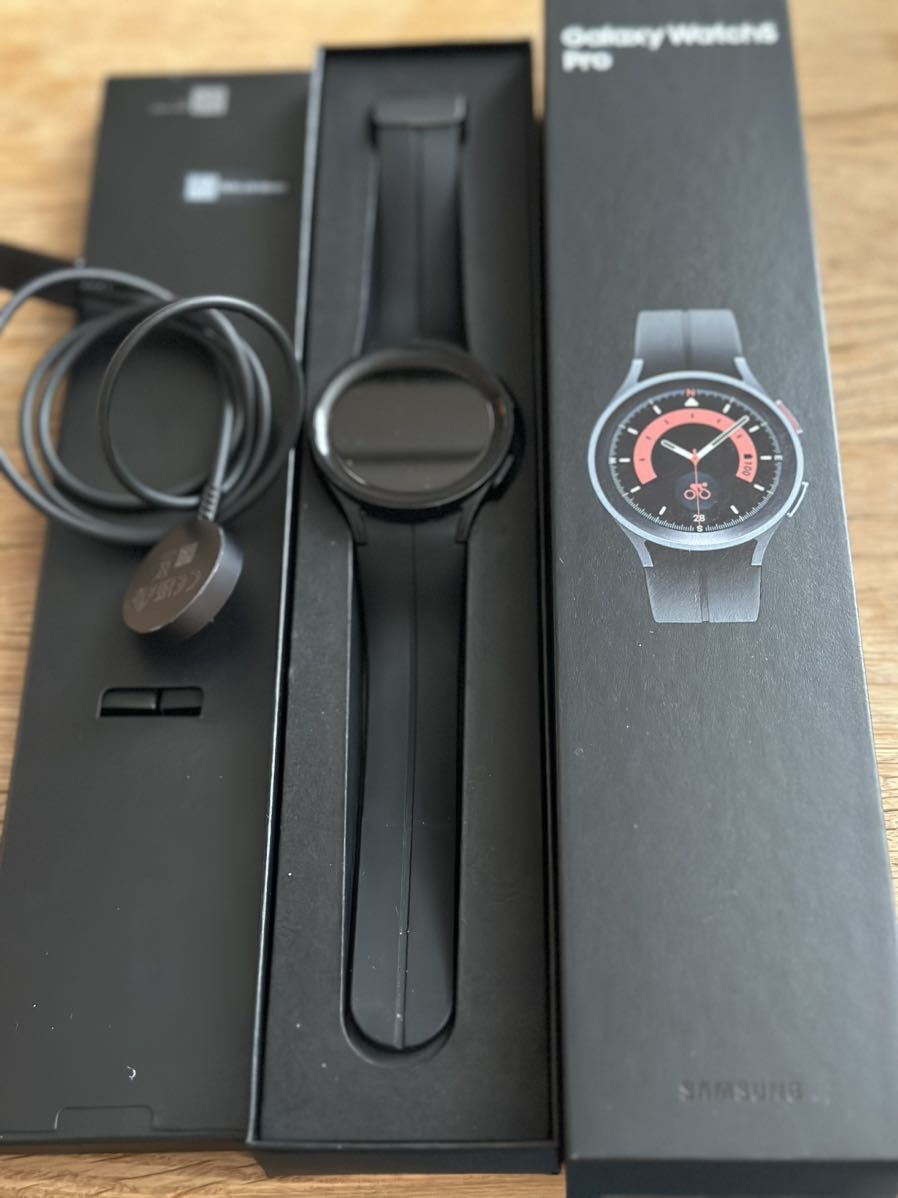SAMSUNG Galaxy Watch 5 PRO [by Galaxy純正] SM-R920NZKAEUE， 45mm 