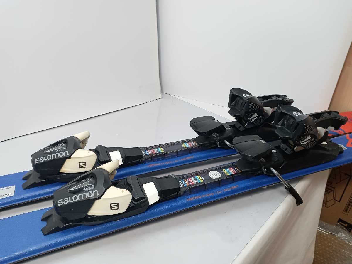 サロモン ジュニアスキー 23-24 モデル　QST Jr 140cm wax済 サロモン ジュニアスキー 23-24 モデル QST Jr 140cm wax済 サロモン
