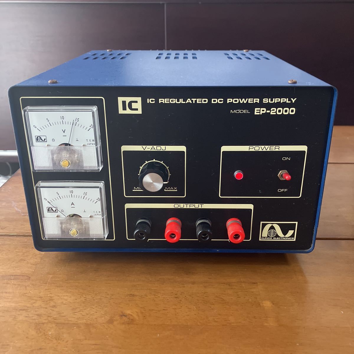 アルインコ直流電源ALINCO DC POWER DM-320MV アルインコ ALINCO DM-320MV 安定化電源 直流安定化電源 0603-01(8)