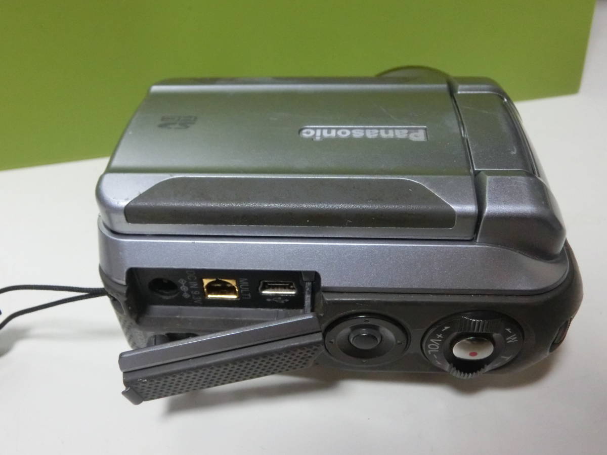 中古品 Panasonic SDビデオカメラ SDR-S200-S パナソニック SDR-S200