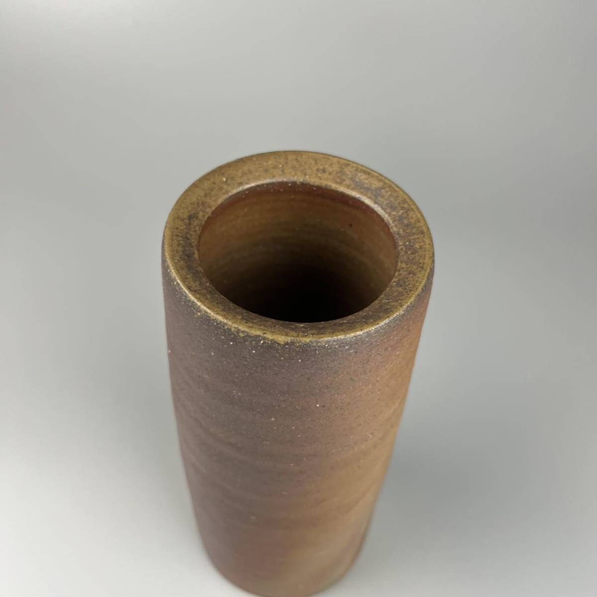 伊勢崎淳 備前 筒 花生 花入 共箱 茶道具 花器 陶芸 日本の陶磁 【公式