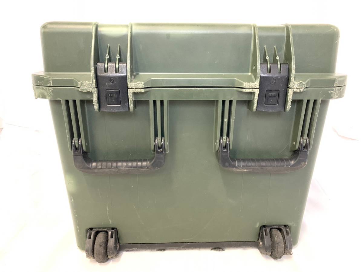 米軍基地放出品　ハードケース ツールボックス スーツケース　キャスター付 ラスト【米軍放出品】ツールボックス ハードケース キャスター付き