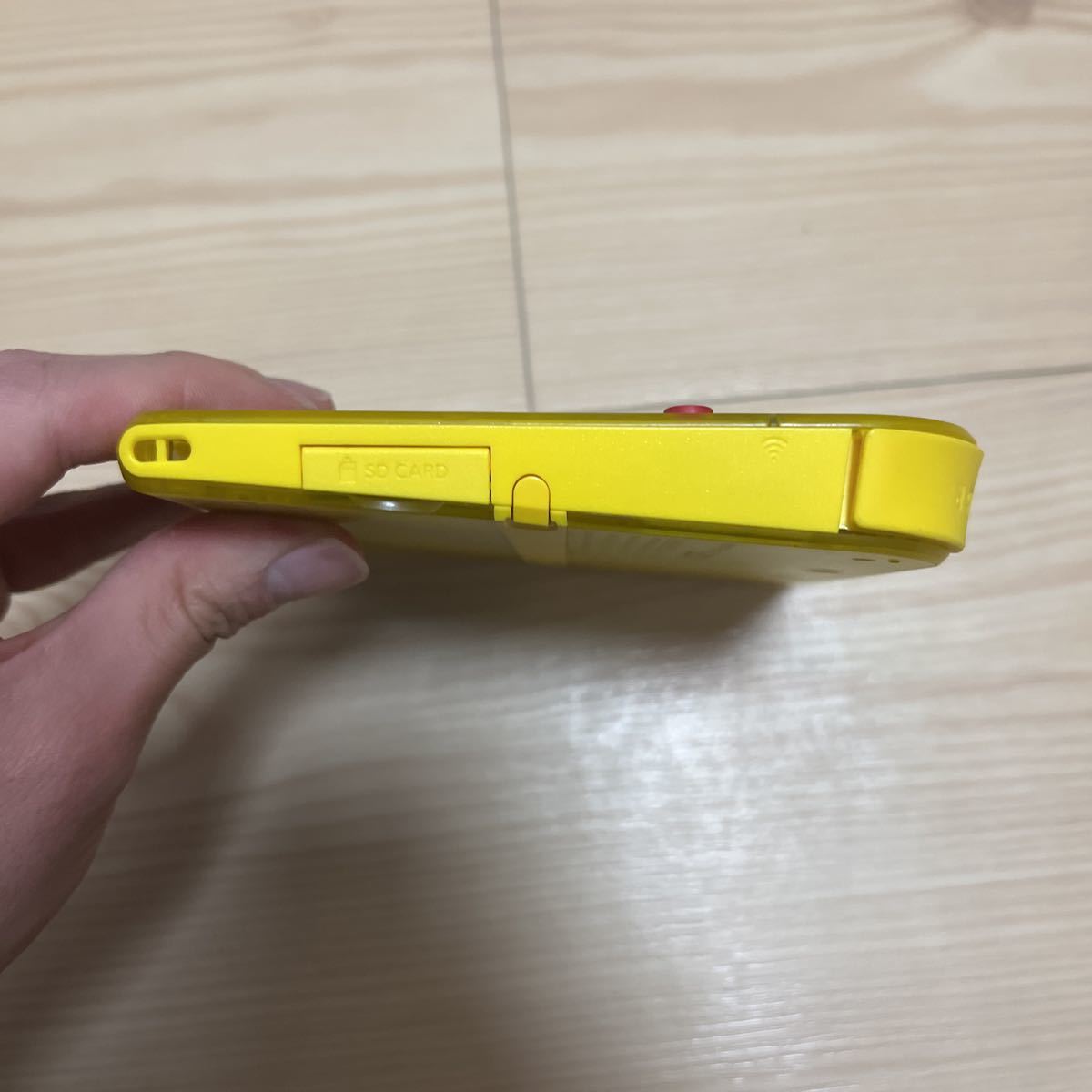 2ds クリアイエロー　ピカチュウ　ポケモン　ポケットモンスター ニンテンドー2DS ピカチュウ 2DS