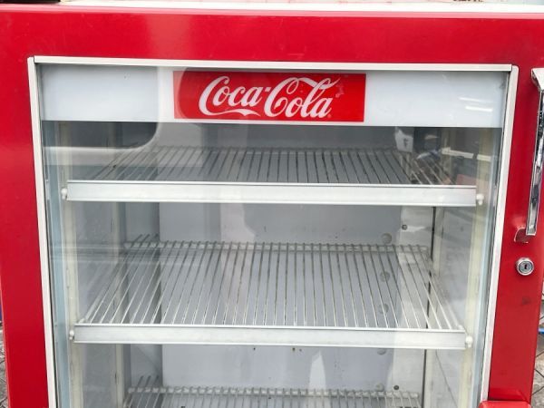 8月末まで】コーラの冷蔵庫 発送不可 引取限定