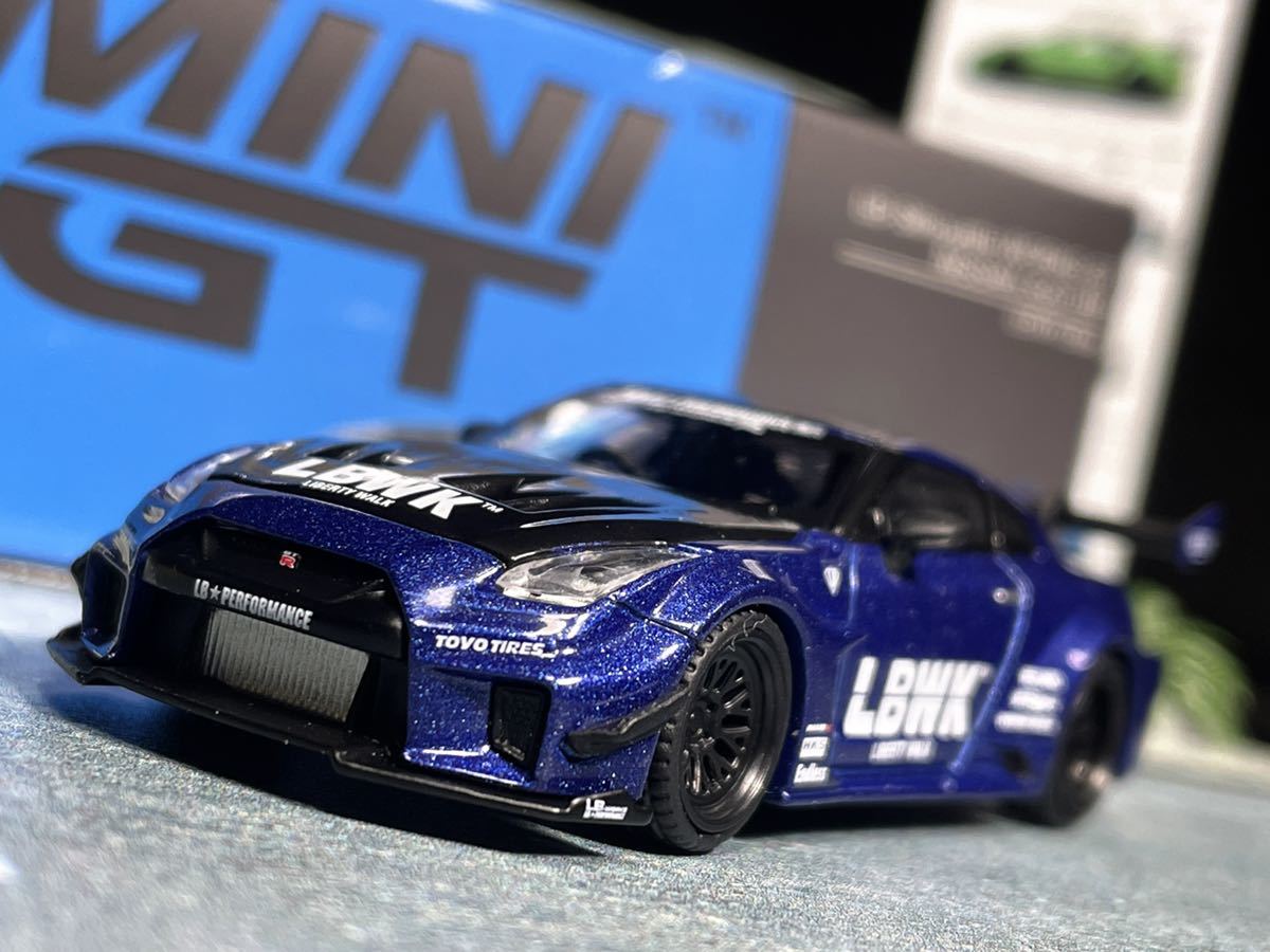 MINI GT 1:64 LB-Silhouette WORKS GT R35 GT-RR LBWK Blue n°299 