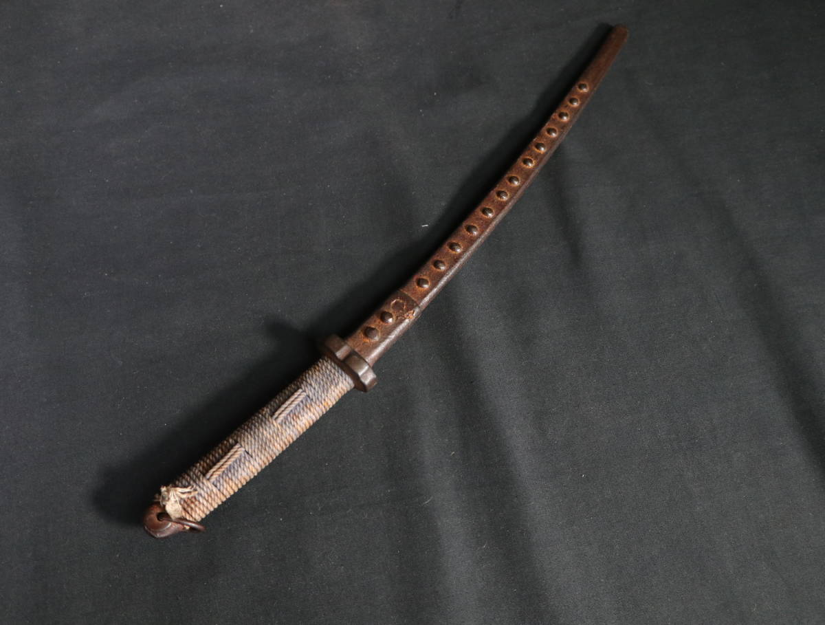 兜割り・鉄製・時代物・武具・刀装具・江戸期(武具)｜売買された