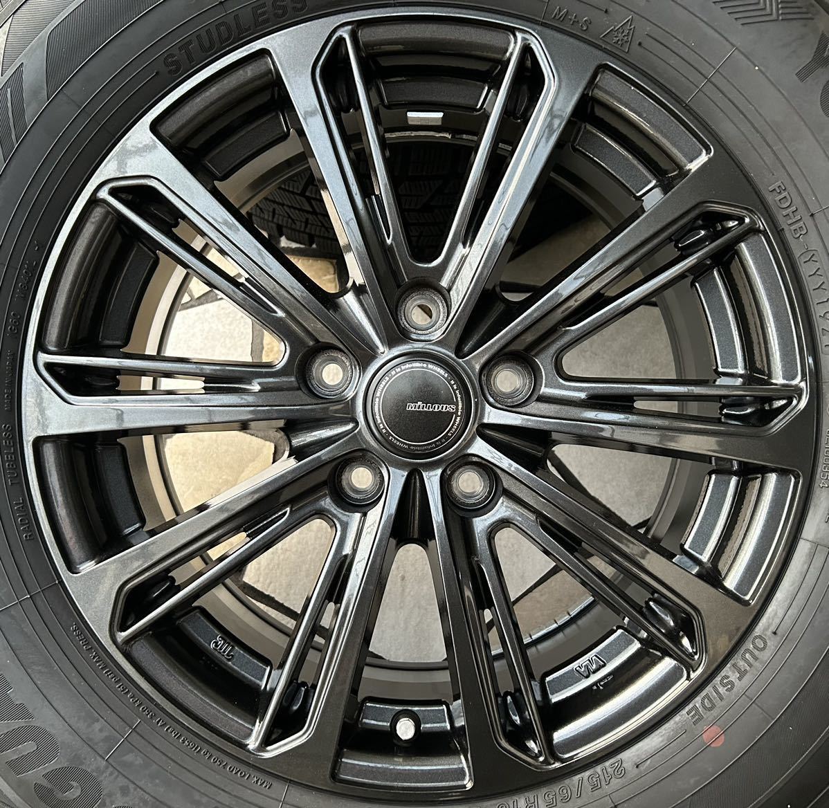 美品&バリ山】215/65R16インチ◇アルファード,ヴェルファイア,CH-R 