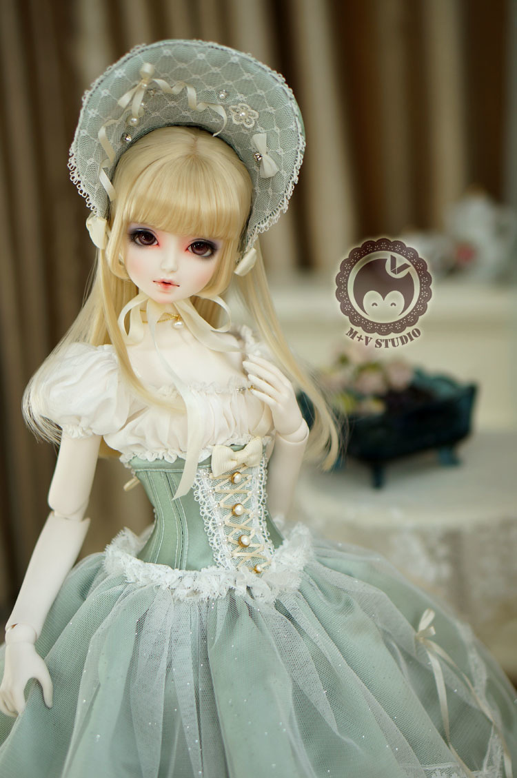 爆買い，定番 SD16 DD M/L/L寄せ胸 ビスチェドレスお洋服７点セット ホワイトｘグリーン(服、靴)｜売買されたオークション情報、yahooの商品情報をアーカイブ公開 - オークファン 服、靴