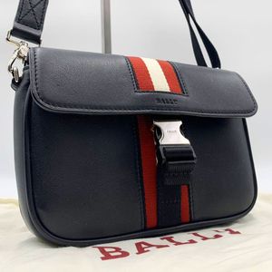 【未使用級】 BALLY バリー ボディーバッグ　トレスポ　シボ革　黒 bally ボディバッグのYahoo!オークション(旧ヤフオク!)の相場・価格を
