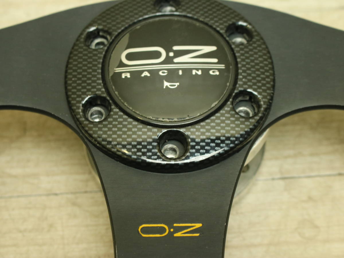 イタルボランテOZレーシング コラボレーションステアリングハンドル