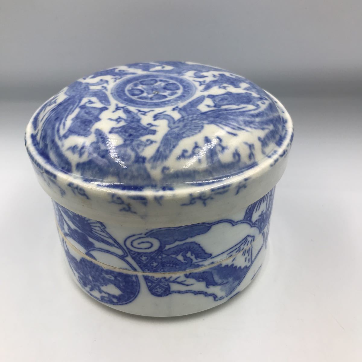 Yahoo!オークション (日本の陶磁) の落札相場 「重箱」伊万里、有田 三 