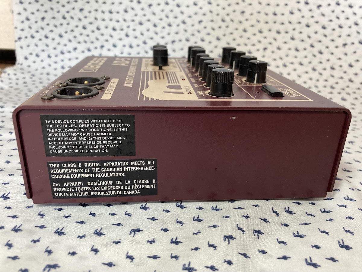 BOSS AD-5 アコギ用プリアンプ アコースティックギター用プリアンプ