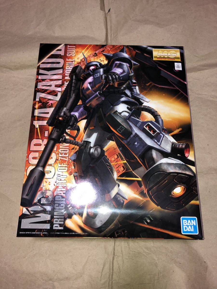 未組立 MG黒い三連星 ザク 2 Ver.2.0 ガンプラ MS-06R-1A ZAKU Ⅱ