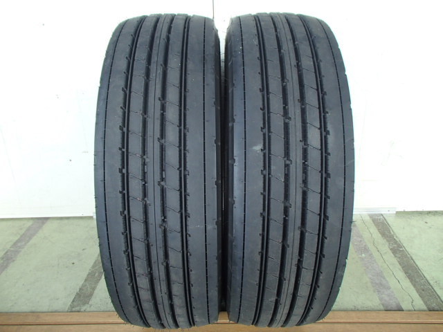 ブリヂストン R173 215/70R17.5 123/121J 中古 9.9分山 2本セット