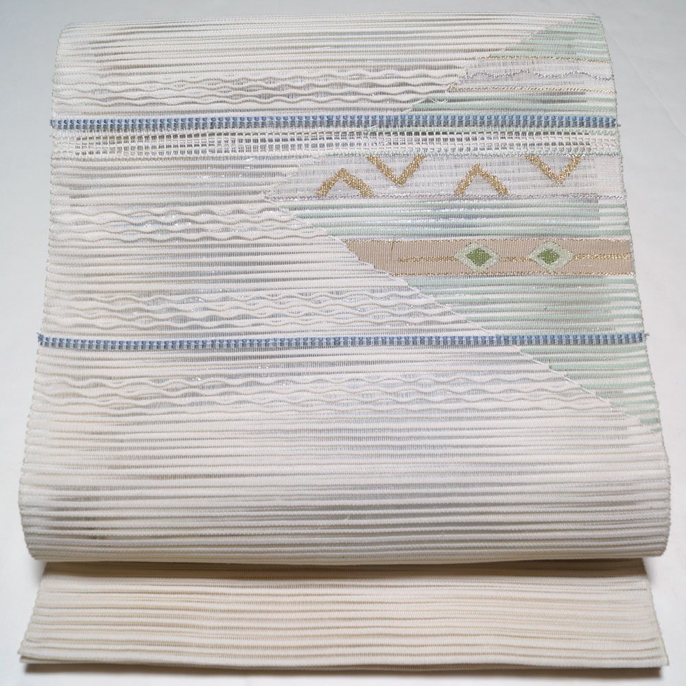 袋帯 美品 秀品 向かい鳥 草花 刺繍 箔 金色 六通 正絹 【中古