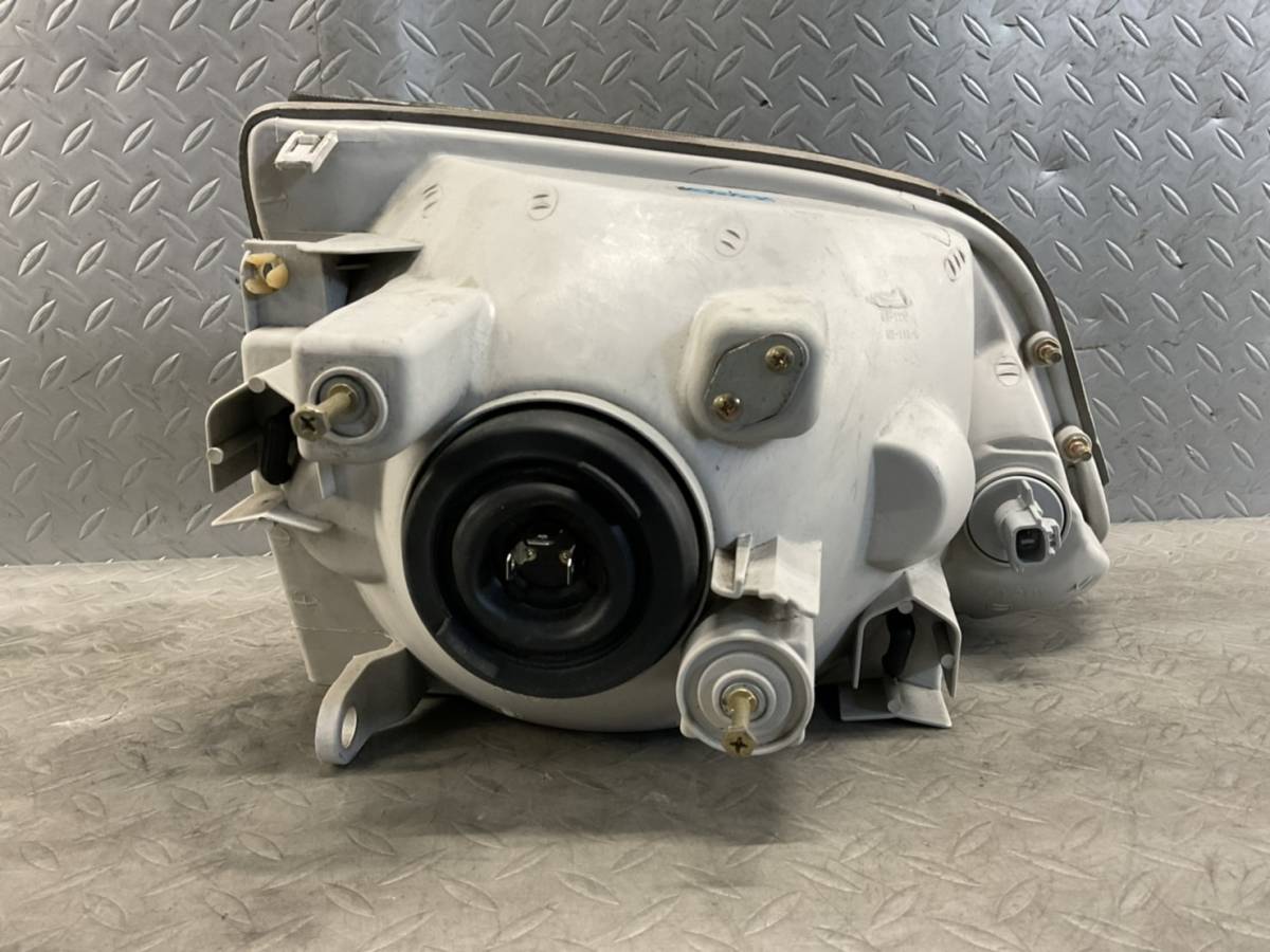 Y59☆ トヨタ/ハイエース KZH100 左ヘッドライト 純正形状 社外