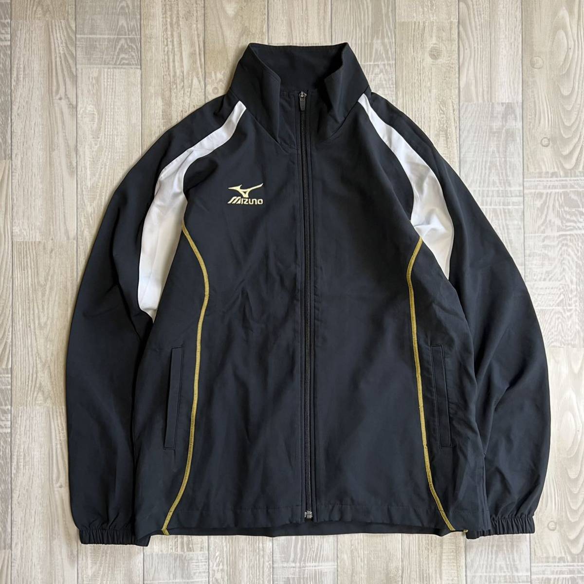 M2197 MIZUNO ミズノ ウィンドブレーカー サイズO 黒 ブラック メンズ 