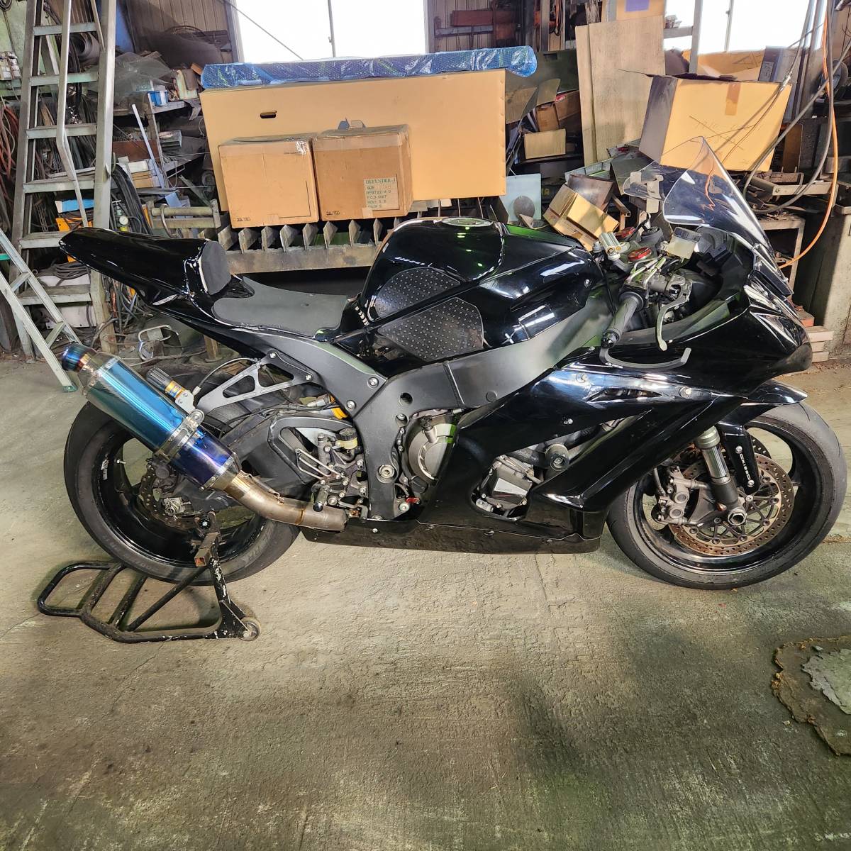 ZX-10R