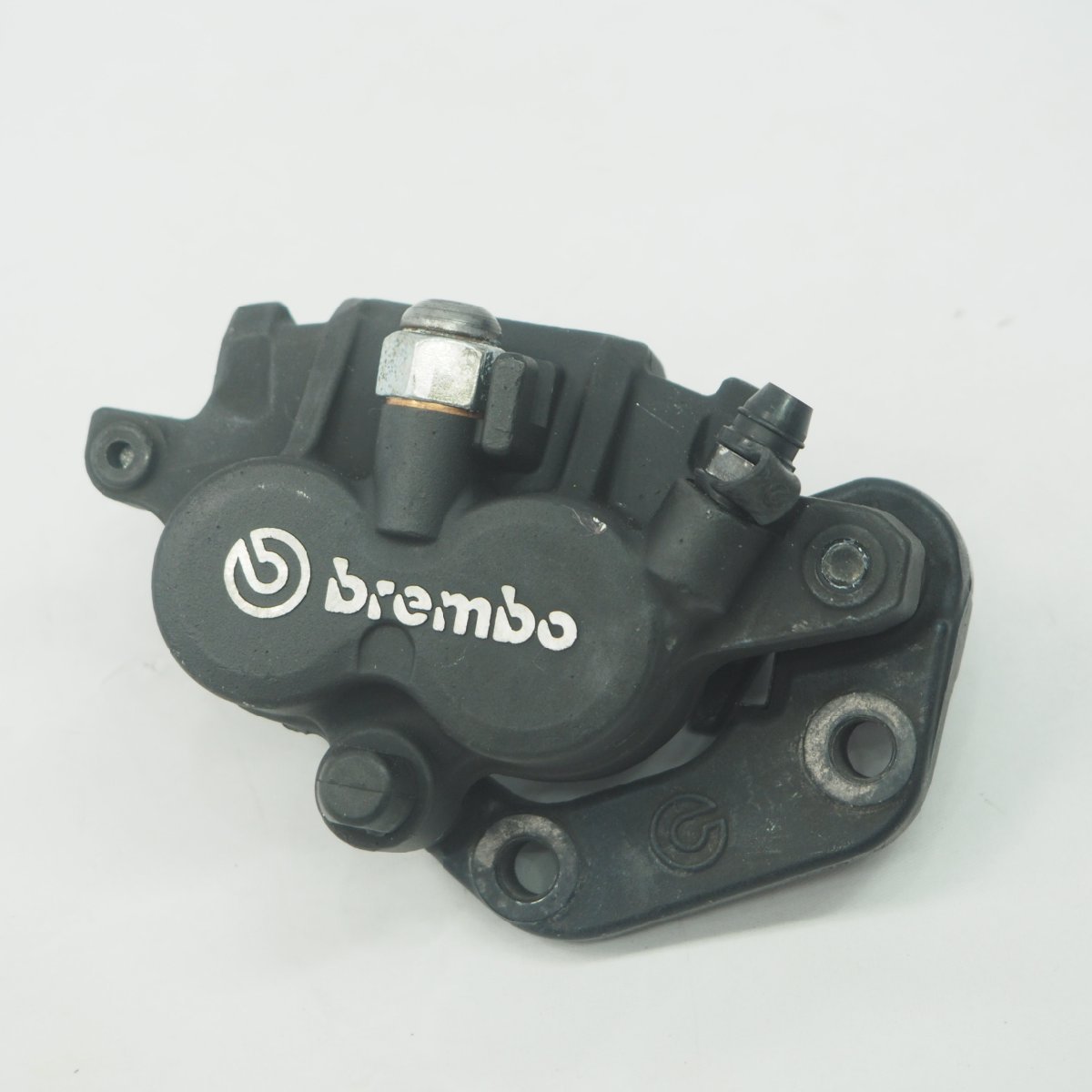 BMW F800GS 純正 フロントブレーキキャリパー 右 ブレンボ brembo