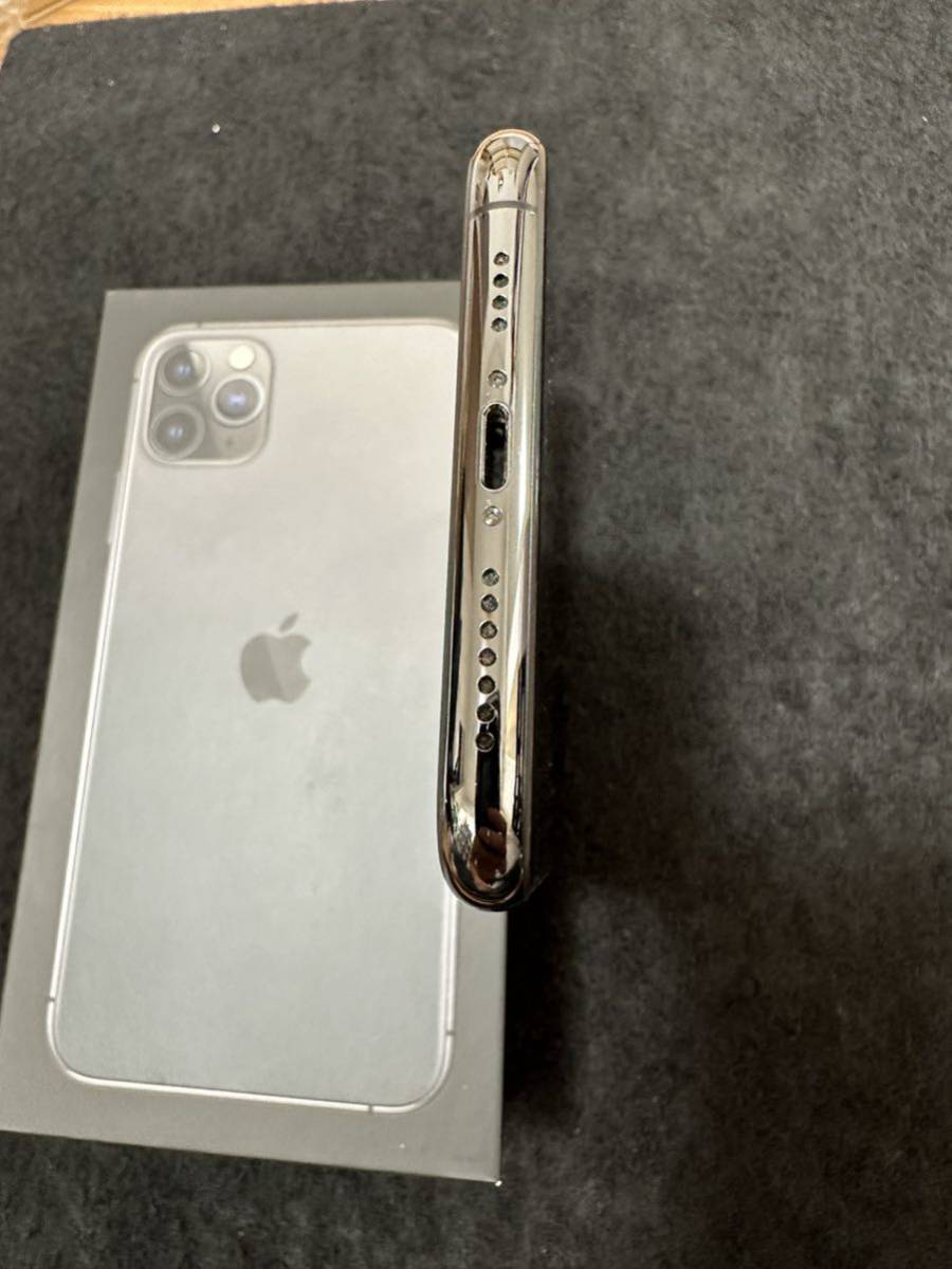 iPhone 11 Pro Max 256GB Space Gray simフリー 超極美品 判定