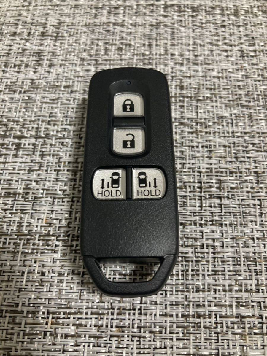 【送料無料】 ホンダ純正 スマートキー N-BOX カスタム JF3 JF4 両側パワースライドドア用 4ボタンキーレス