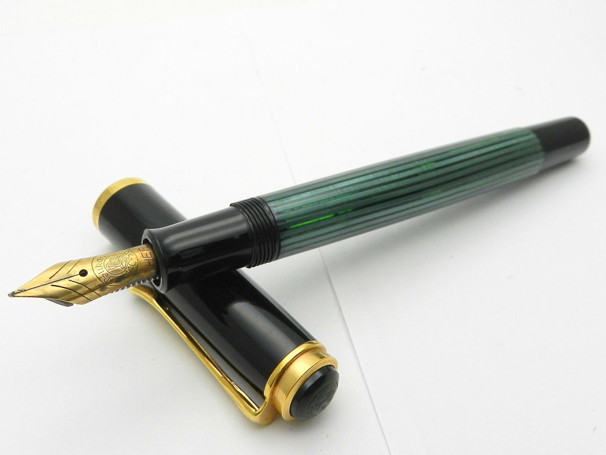 d*9様 新品　PELIKAN グリーン系ストライプ　万年筆14c 585 F 万年筆 ペリカン PELIKAN 0 ペン先12C FN19195T1000円 1000円スタート