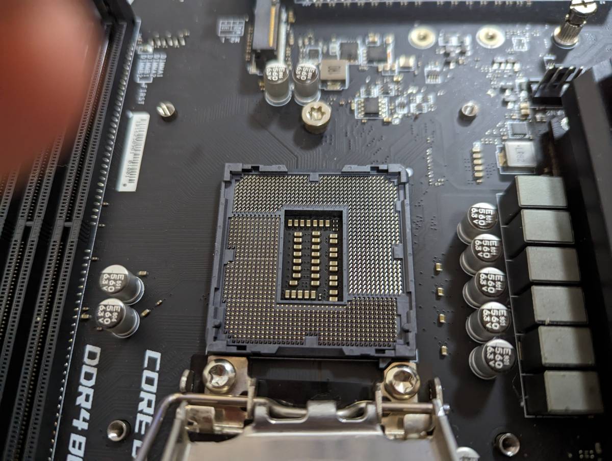 Core Z390 i9-9900K MSI + とMSI M-S01 マザーボード i9-9900Kインテル 