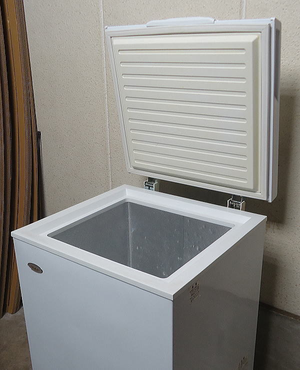 ☆中古 12年製 ハイアール Haier チェスト型 103L 冷凍ストッカー