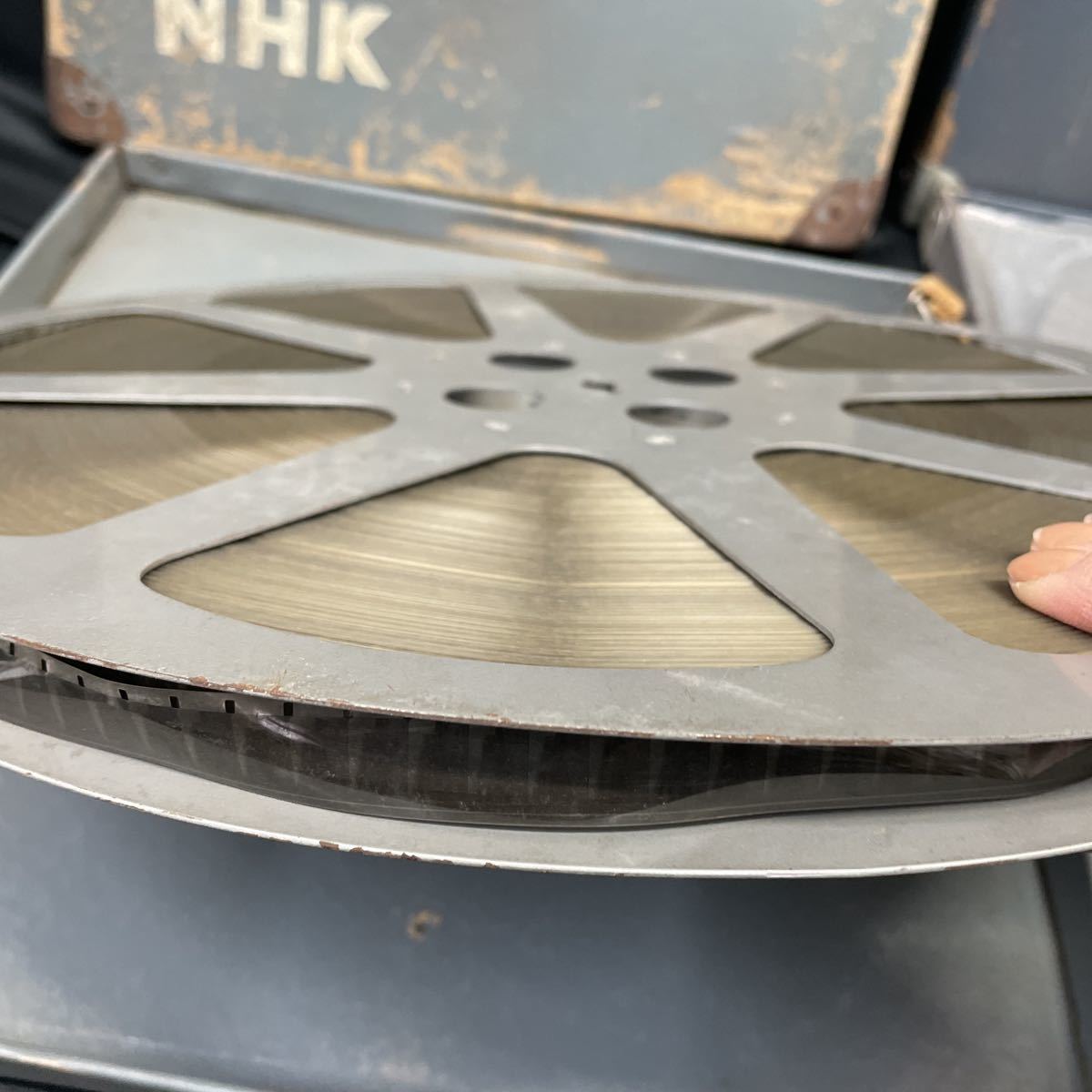 ○148○ 16mm フィルム　3本　動作未確認　ジャンク品 - 2026年最新Yahoo!オークション -16mm 16mm フィルム(家電、AV |