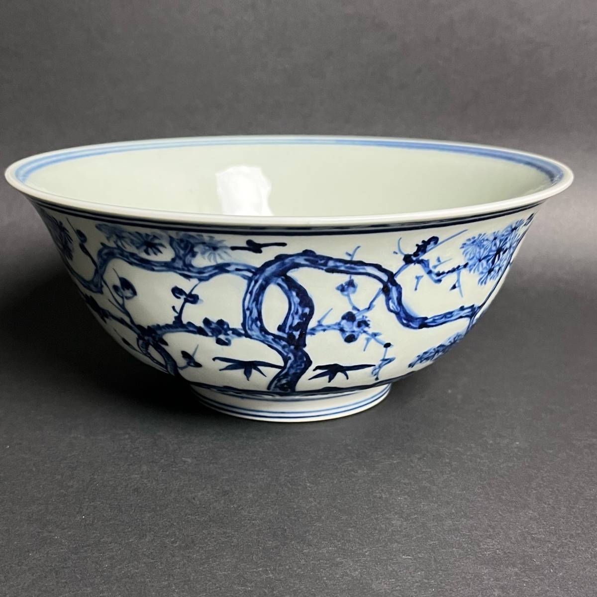 8100 青花松竹梅紋碗 大明宜徳年製 款 中国古玩 中国美術 旧家蔵出
