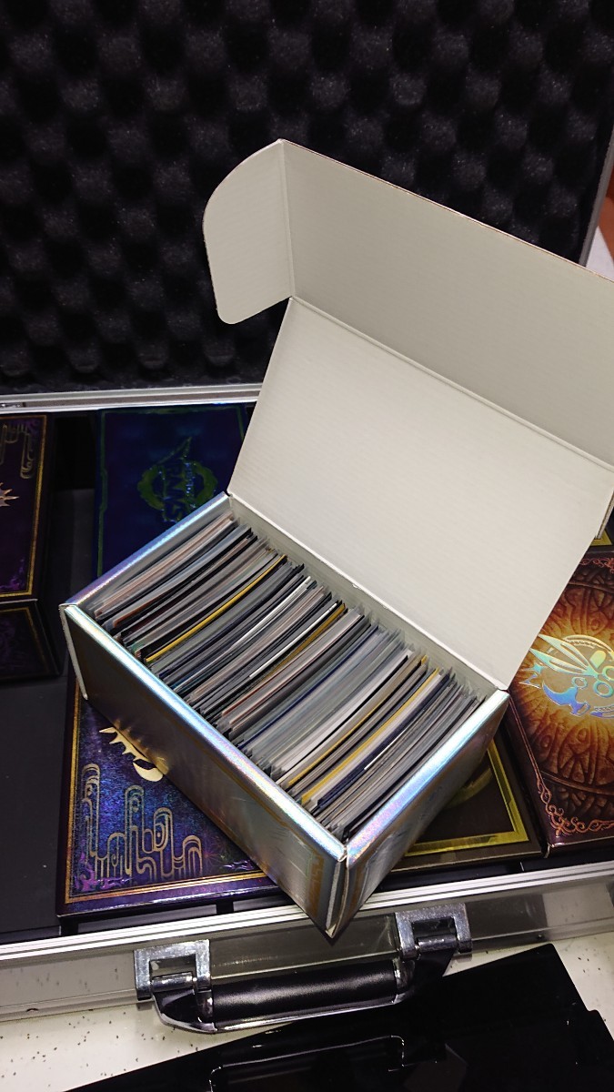 遊戯王 引退品 カード約1700枚(全てスーパーレア以上、手札誘発入り