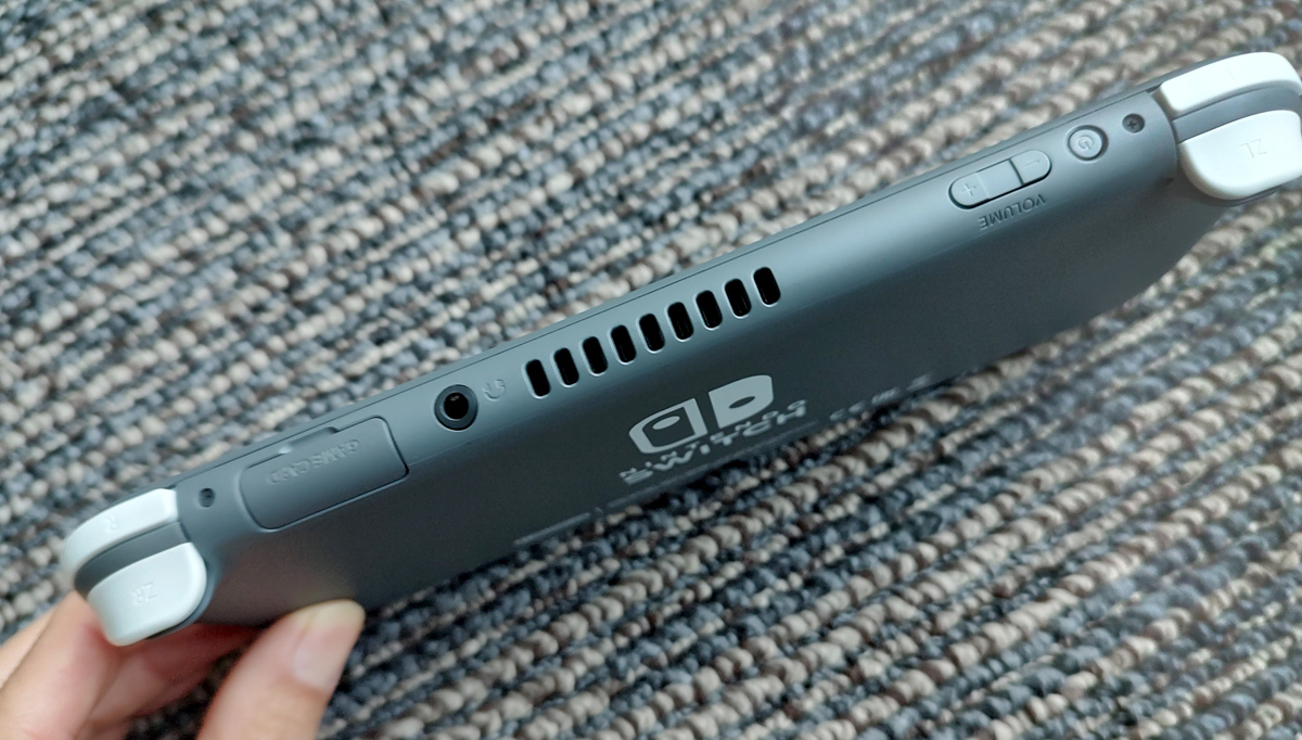 任天堂　ニンテンドー　Nintendo Switch Lite グレー 中古購入品 約６か月使用