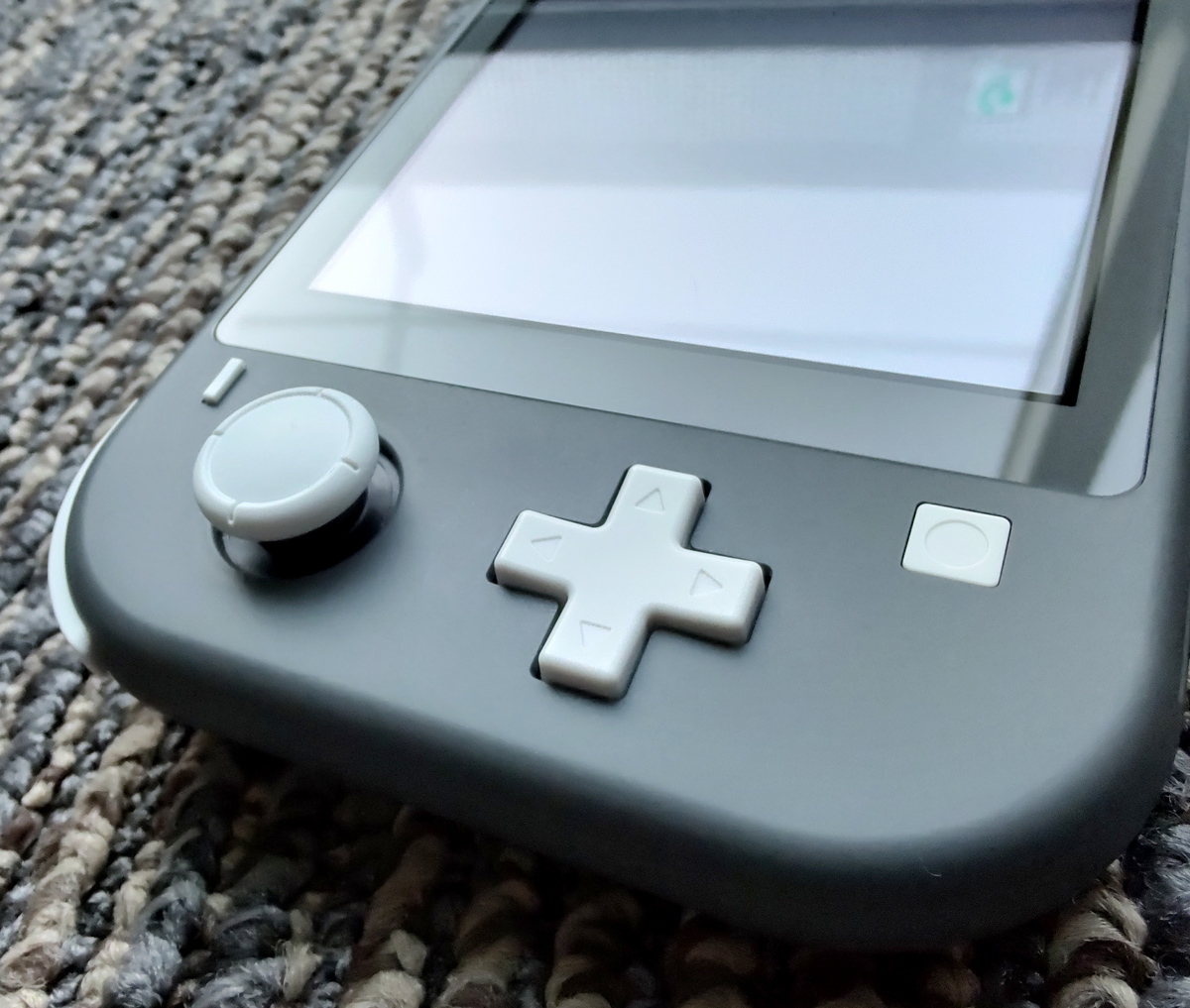 任天堂　ニンテンドー　Nintendo Switch Lite グレー 中古購入品 約６か月使用