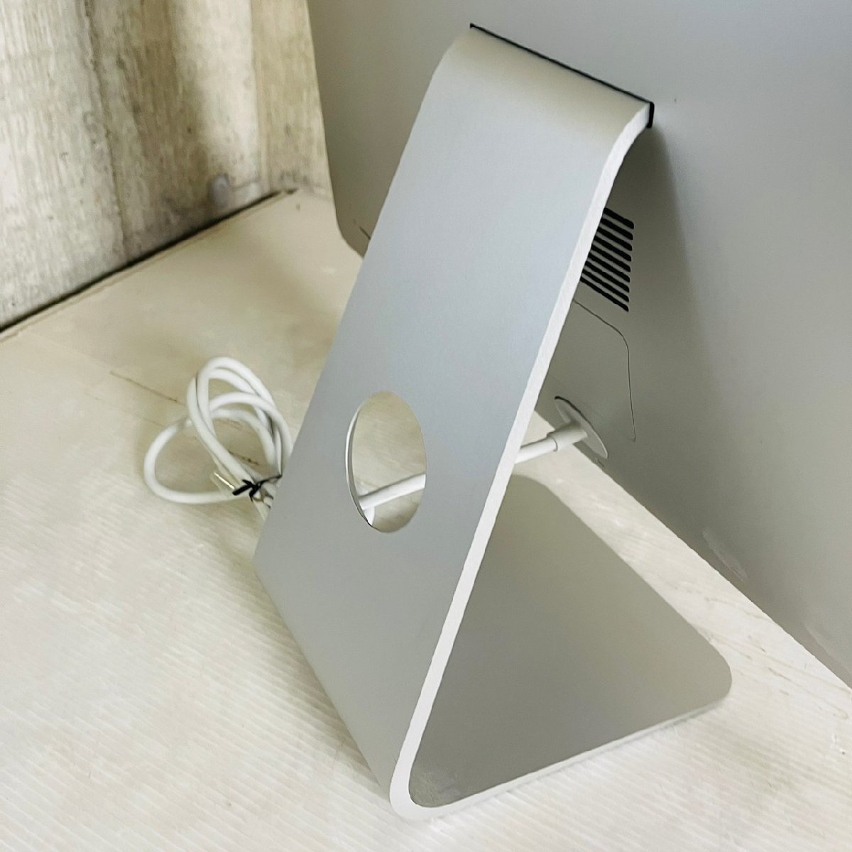 Apple iMac本体通電せずJUNK品。 KH040168 Apple iMac A1419 27インチ 訳アリジャンク品 通電OK 直取り