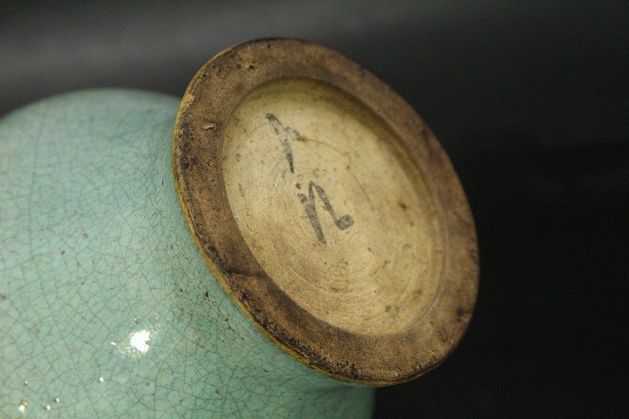 銀閣】中国美術 青釉 瓶 壷 高13.5cm 旧家蔵出(AZ569) | 中国の