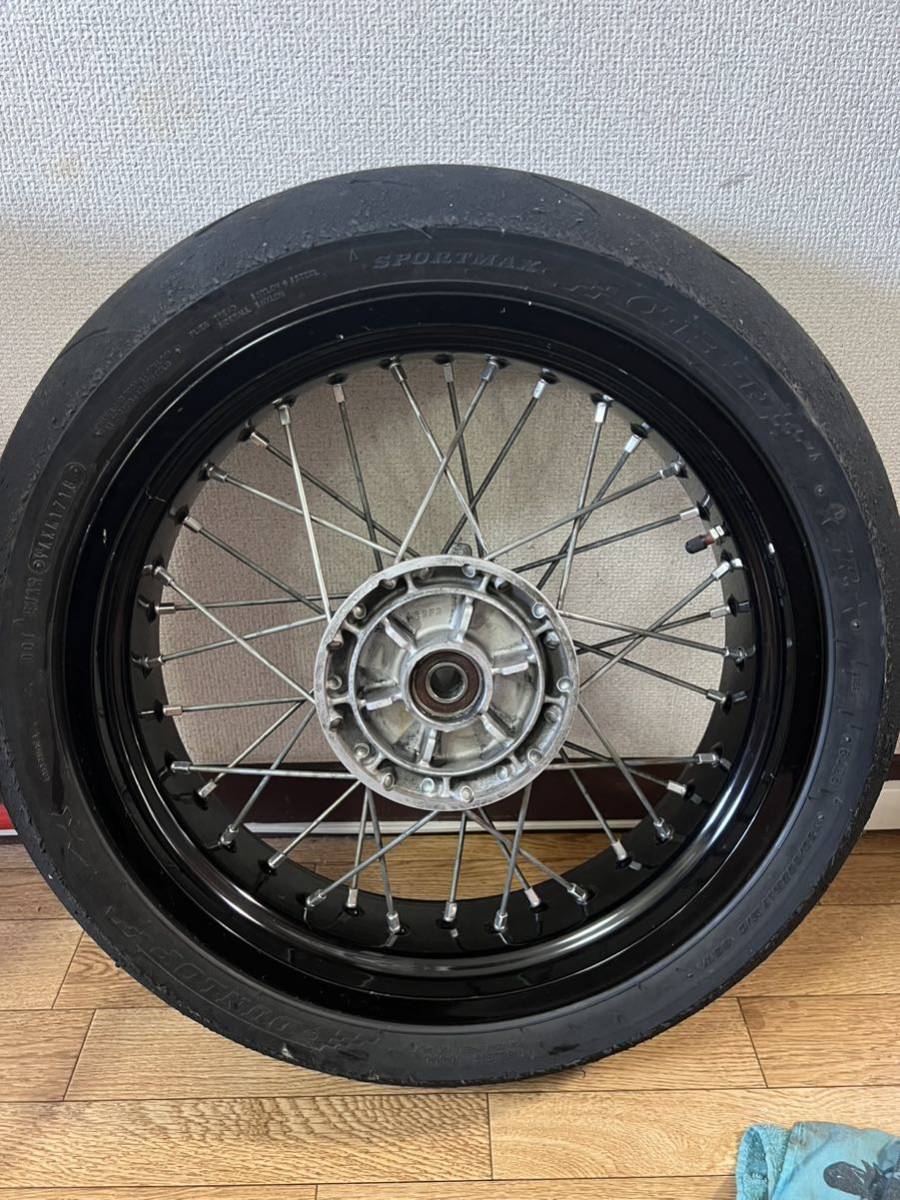 DR-Z400SM純正リアホイール4.50×17J軽い振れありSK44A削れ傷なしモタード