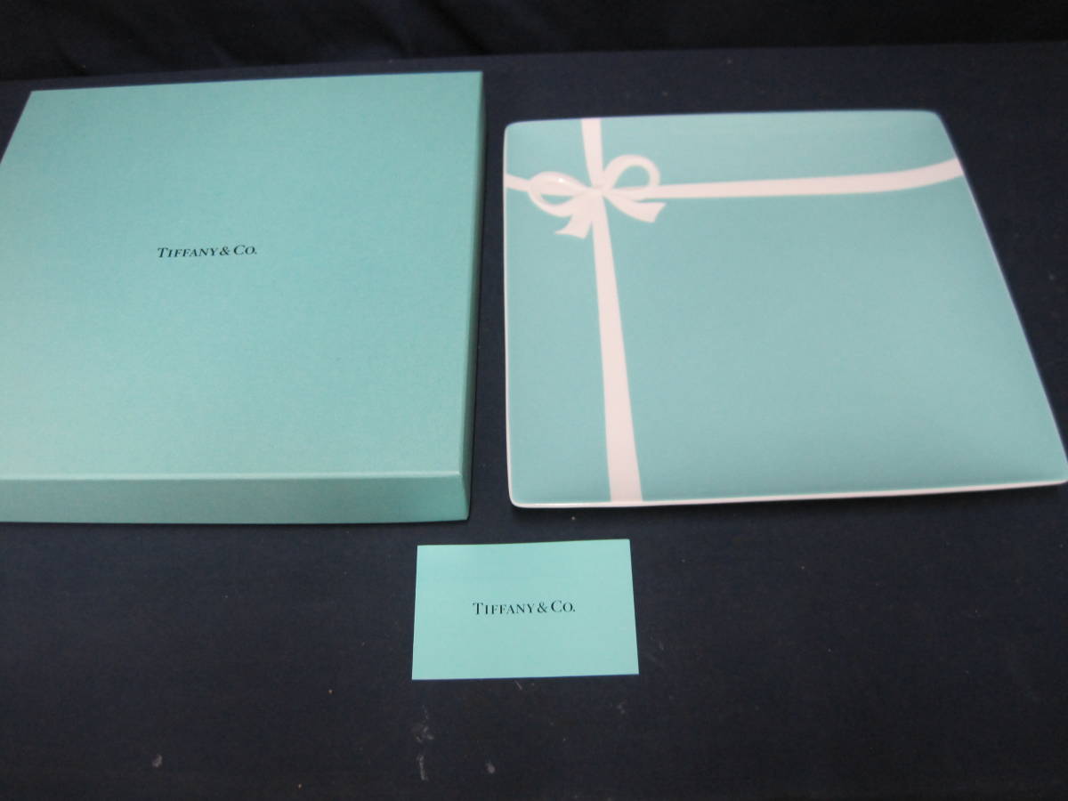 【D062】未使用　箱付き　TIFFANY＆Co.　ティファニー　ブルーボックス　スクエアプレート　角皿　ブルーリボン　直径約24㎝
