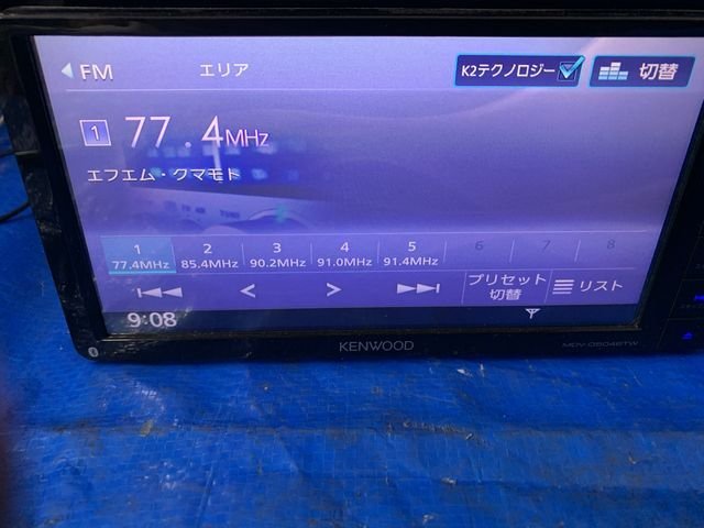 ケンウッド MDV-D504BTW カーナビゲーション 2017年製 棚番白棚4A