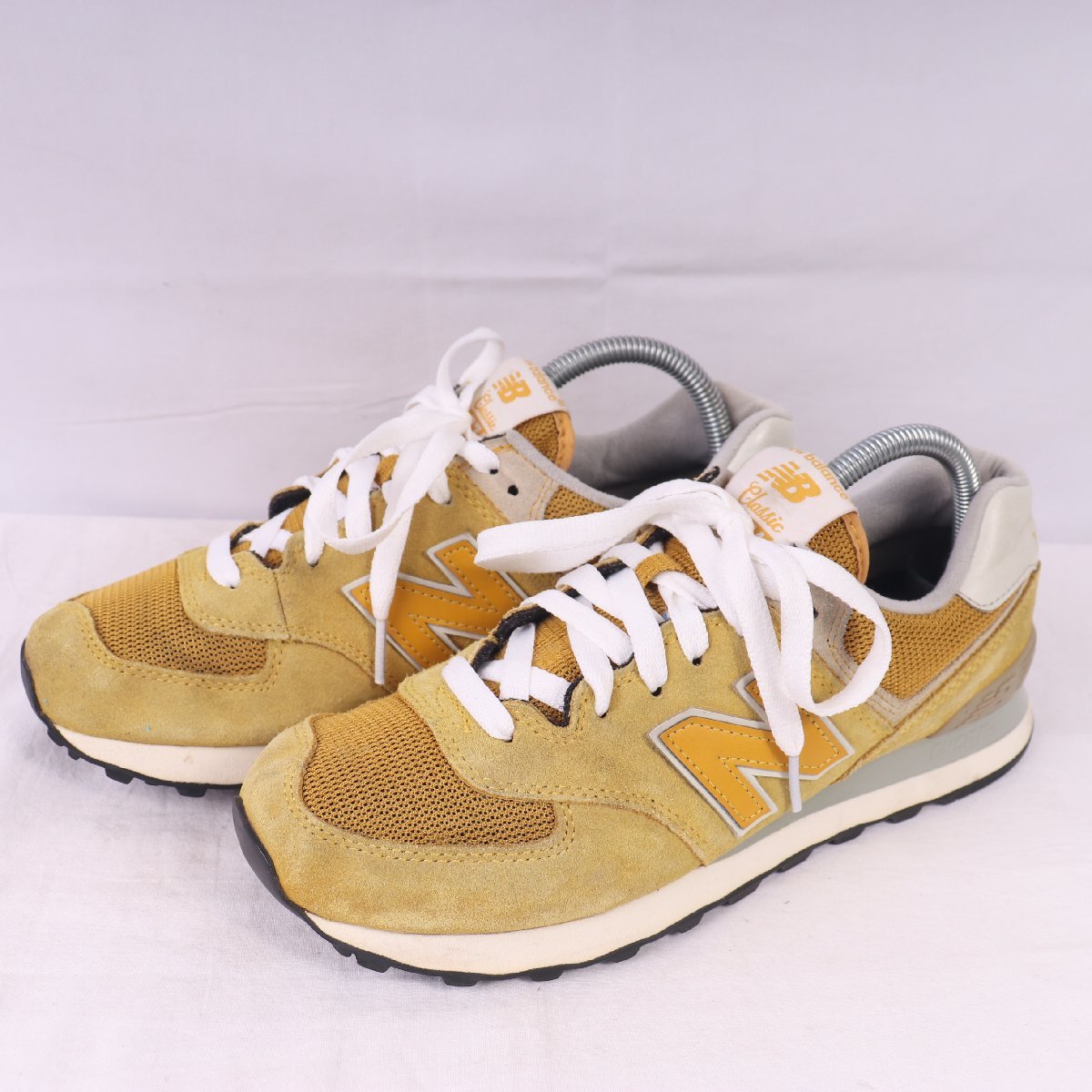 574 ニューバランス 25.5cm/new balance イエロー 白 グレー 中古 古着 スニーカーメンズ スニーカー yy1584