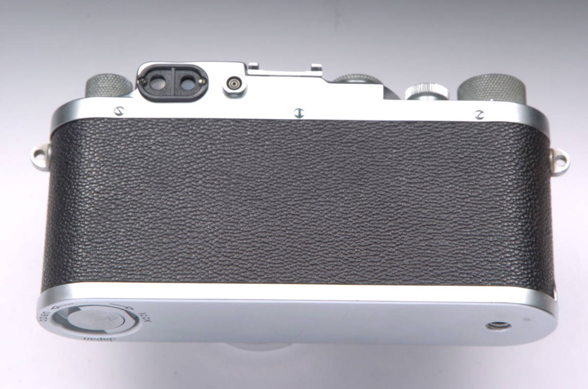 レオタックス Leotax f ボディ + Tokyo Kogaku Topcor 5cm F2 レオ